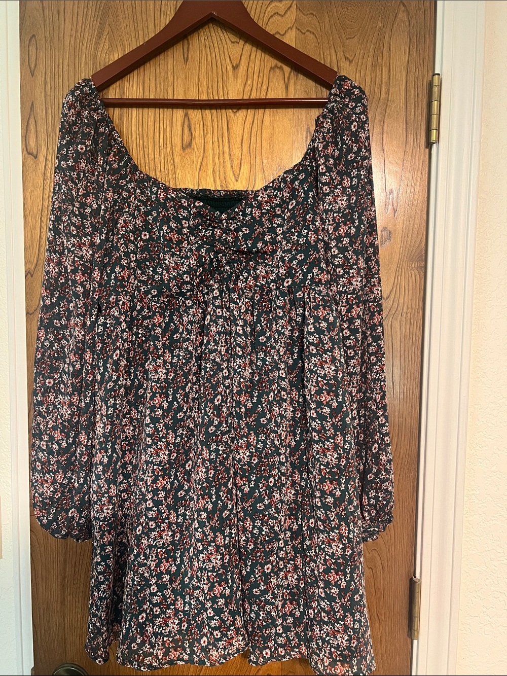 Women’s Floral Peasant Dress - Green with Floral